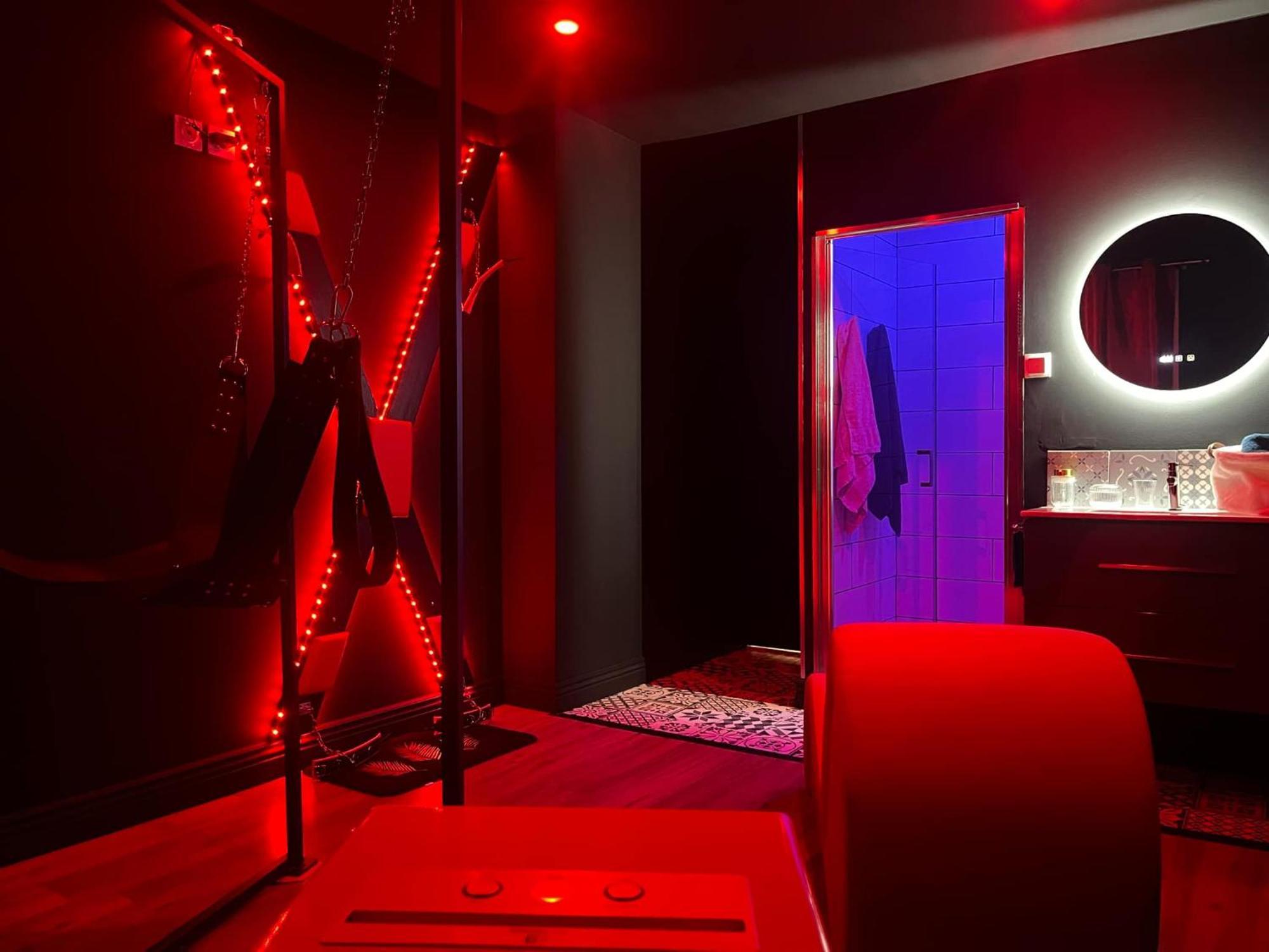 Bulles De Plaisir Hotel Saint-Maurice-l'Exil ภายนอก รูปภาพ